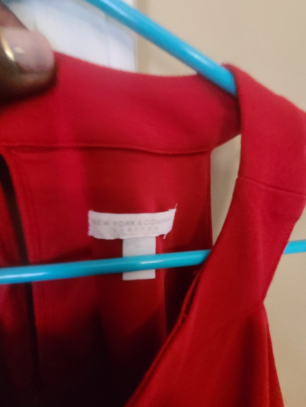 Red Dress Ruffle Bottom - Picture 4 of 4